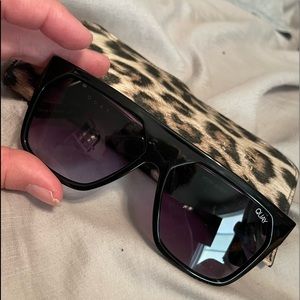 Quay Australia very busy sunglasses